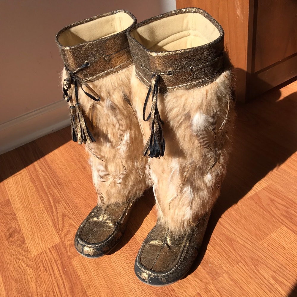 Colin Stuart boots statement boots feathers